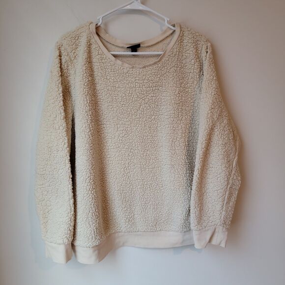 Torrid Sherpa Sweater Size 2 2x Beige Tan Cozy Winter Sweatshirt Crewneck - Picture 1 of 6